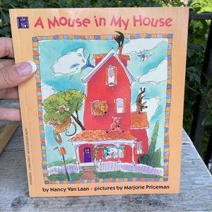 A Mouse in My House Nancy Van Laan childrens book